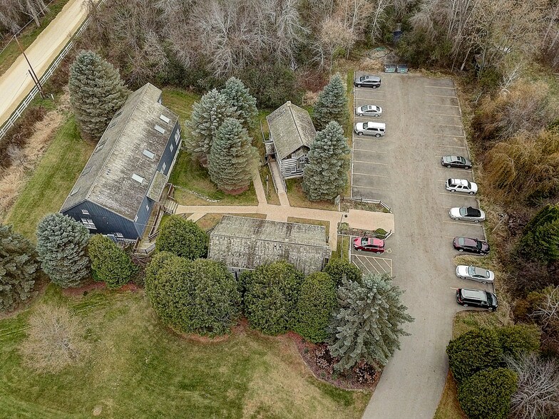 More Photos Of 14135 N Cedarburg Rd, Mequon Office For Lease