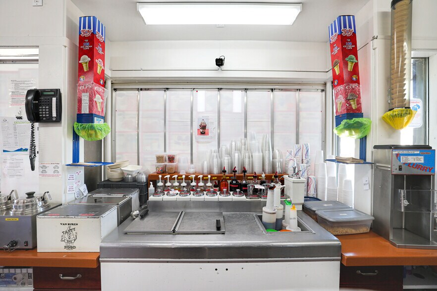 More Photos Of 232 Main St, Van Buren Restaurant For Sale