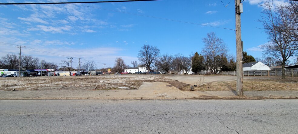 More Photos Of 3421 Taylor Blvd, Louisville Land For Sale