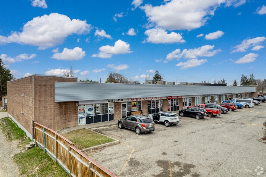 More Photos Of 3113-3501 34 Ave SE, Calgary Storefront For Sale