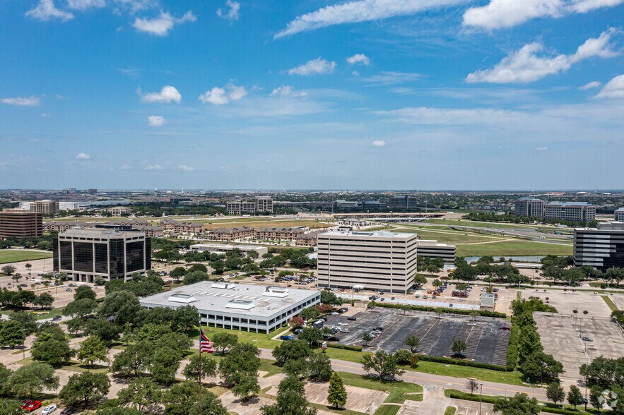 More Photos Of 1333 Corporate Dr, Irving Loft Creative Space For Lease