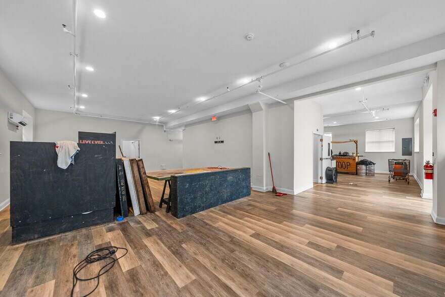 More Photos Of , Ewing Unknown For Sale