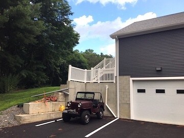 More Photos Of 263 Bedford St, Lakeville Flex For Lease