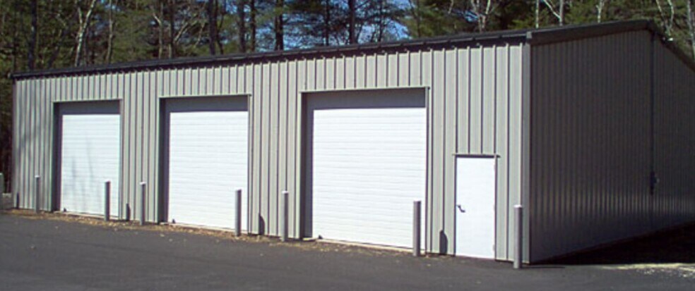 More Photos Of 229-263 S Salem Warren Rd, North Jackson Unknown For Lease