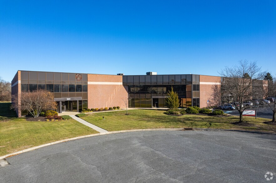 More Photos Of 3 Killdeer Ct, Swedesboro Light Distribution For Lease