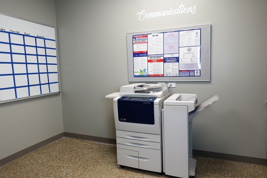 More Photos Of 1430 N Harvey Mitchell Pkwy, Bryan Office For Lease