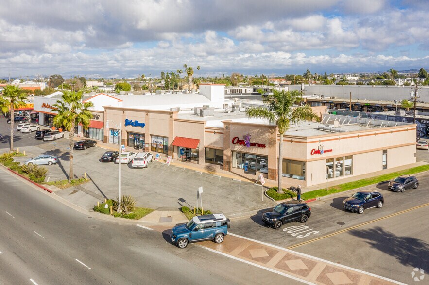 More Photos Of 1700-1712 Newport Blvd, Costa Mesa Freestanding For Lease