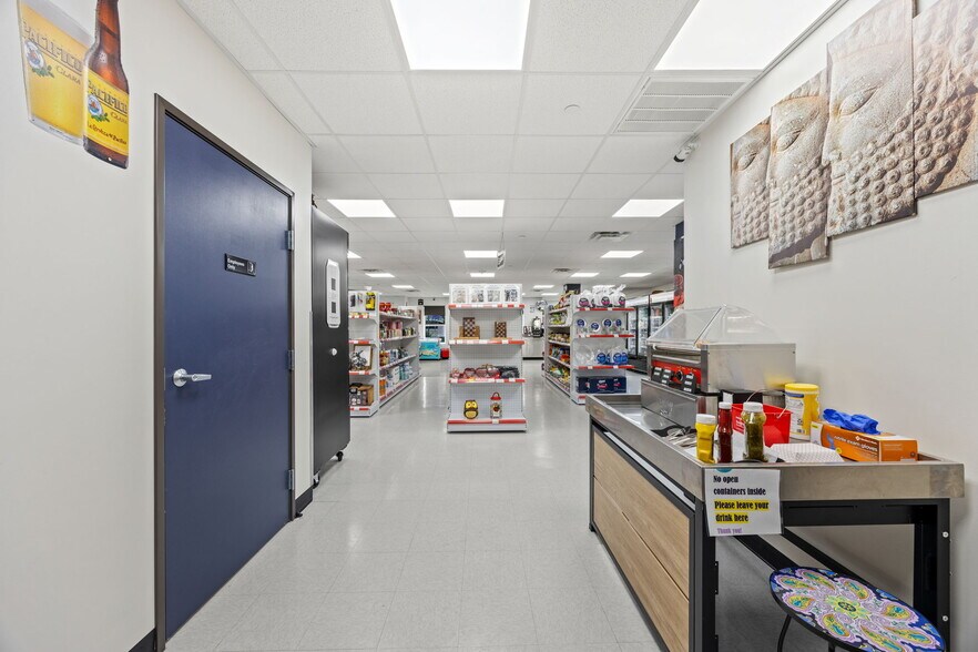 More Photos Of 470 Mediterranean Dr, McKinney Storefront For Lease