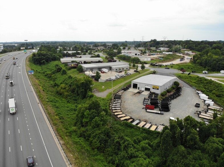 Primary Photo Of 305 Executive Park Dr NE, Concord Warehouse For Lease