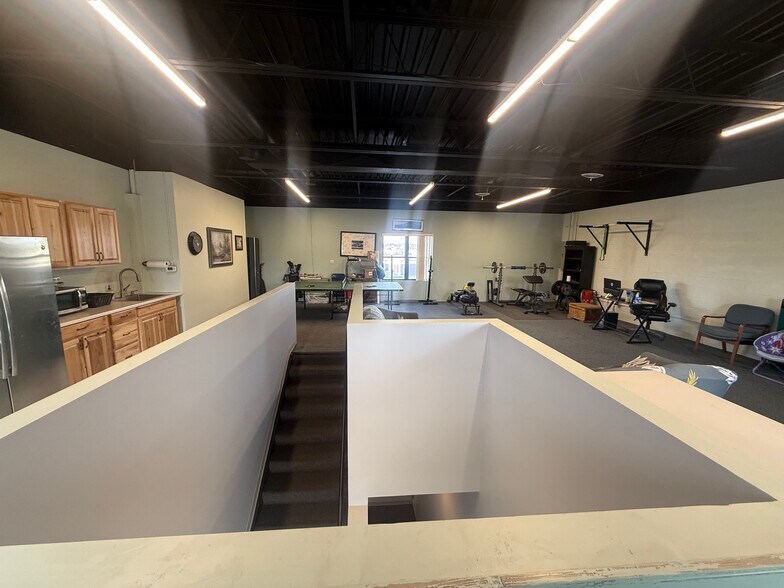 More Photos Of 2970 S Tejon St, Englewood Warehouse For Sale
