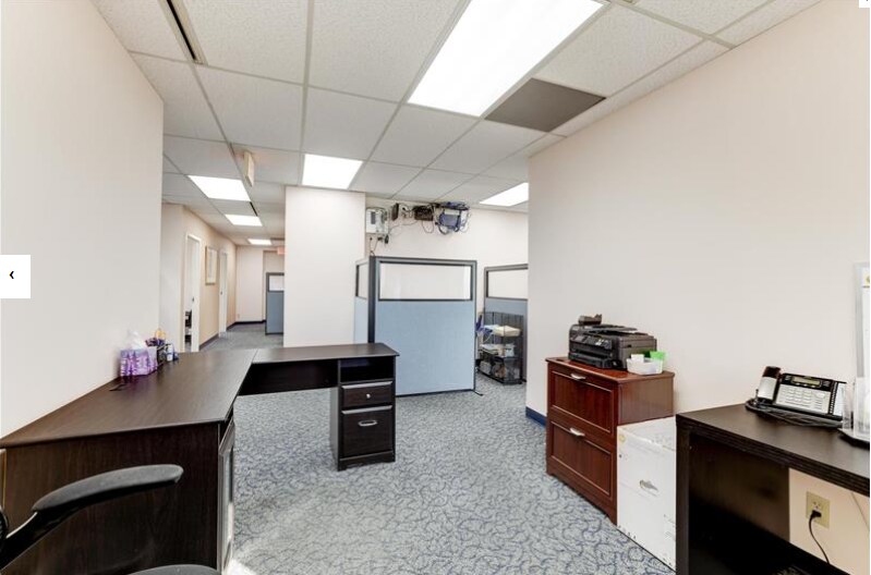 More Photos Of 171 Elden St, Herndon Medical For Lease