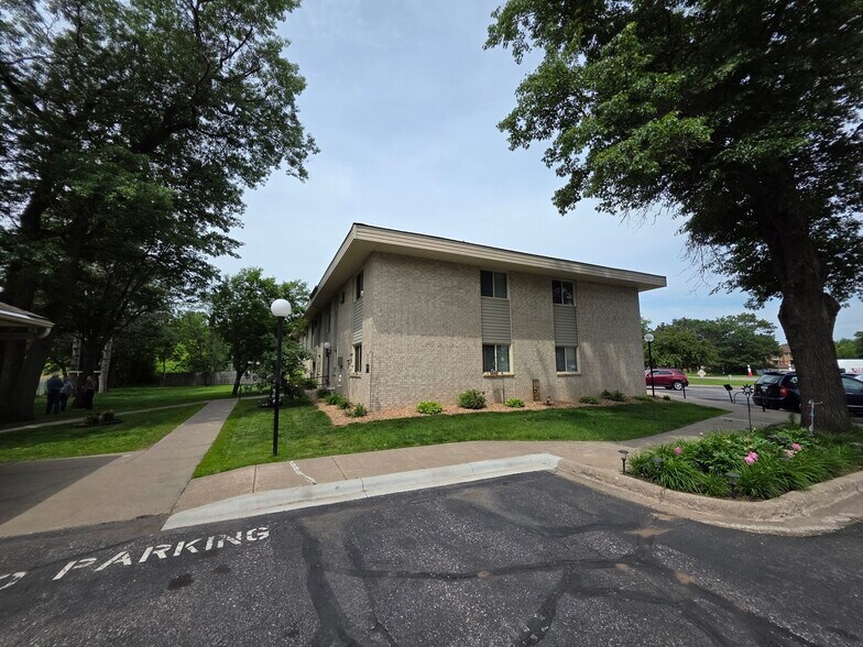 More Photos Of 3040 Bridge St NW, Saint Francis Apartments For Sale