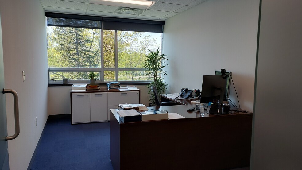 More Photos Of 500 Cummings Ctr, Beverly Office For Lease