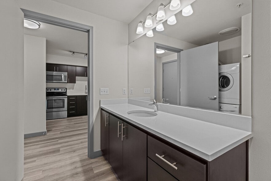 More Photos Of 1101 E Union St, Seattle Apartments For Lease