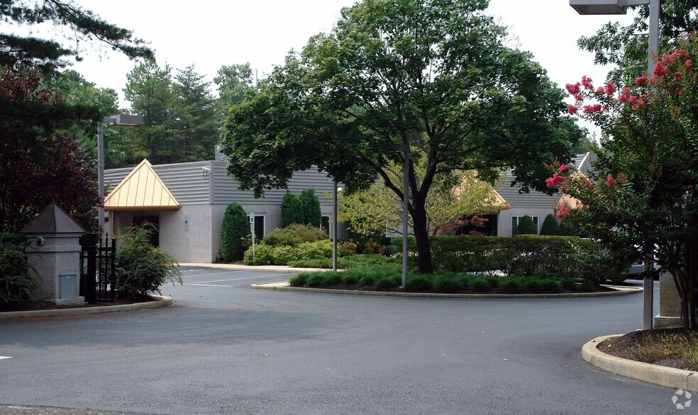 More Photos Of 1 Dutchtown Rd, Voorhees Flex For Sale