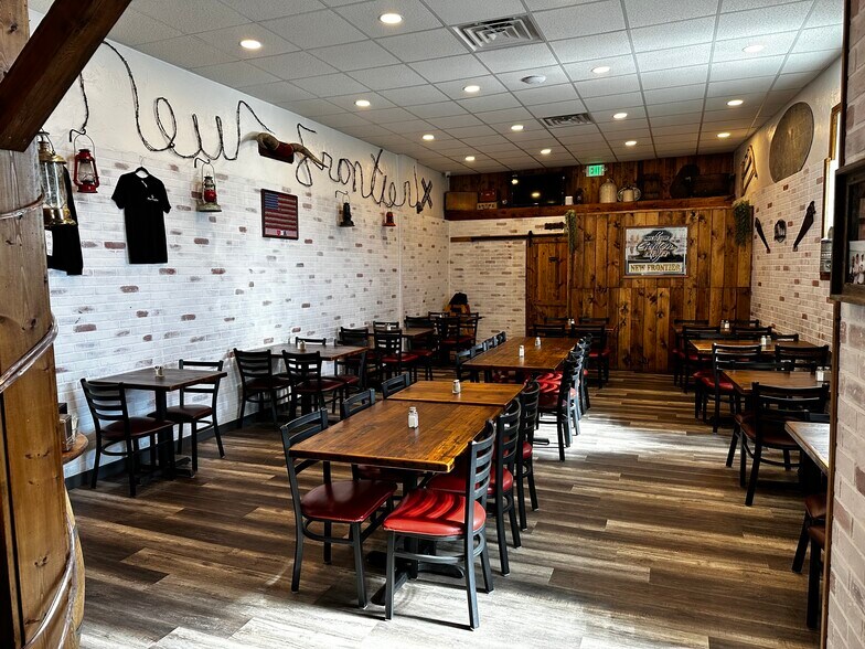 More Photos Of 500 Main St, Webster Restaurant For Sale