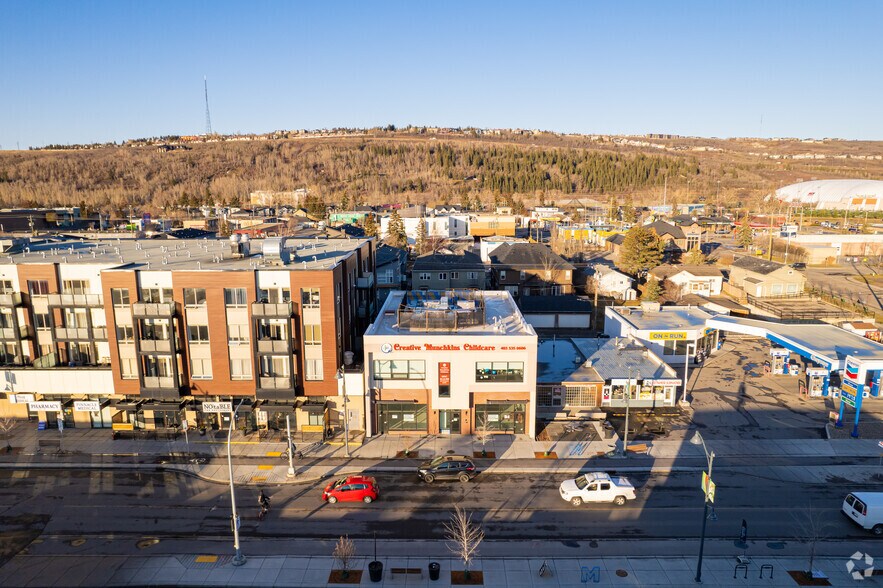 More Photos Of 4623 Bowness Rd NW, Calgary Storefront Retail Office For Lease