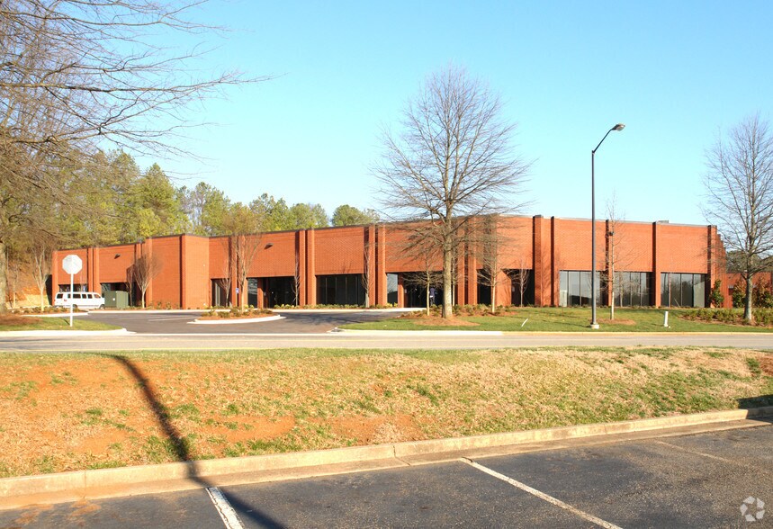 Primary Photo Of 1785 W Oak Pky, Marietta Warehouse For Lease