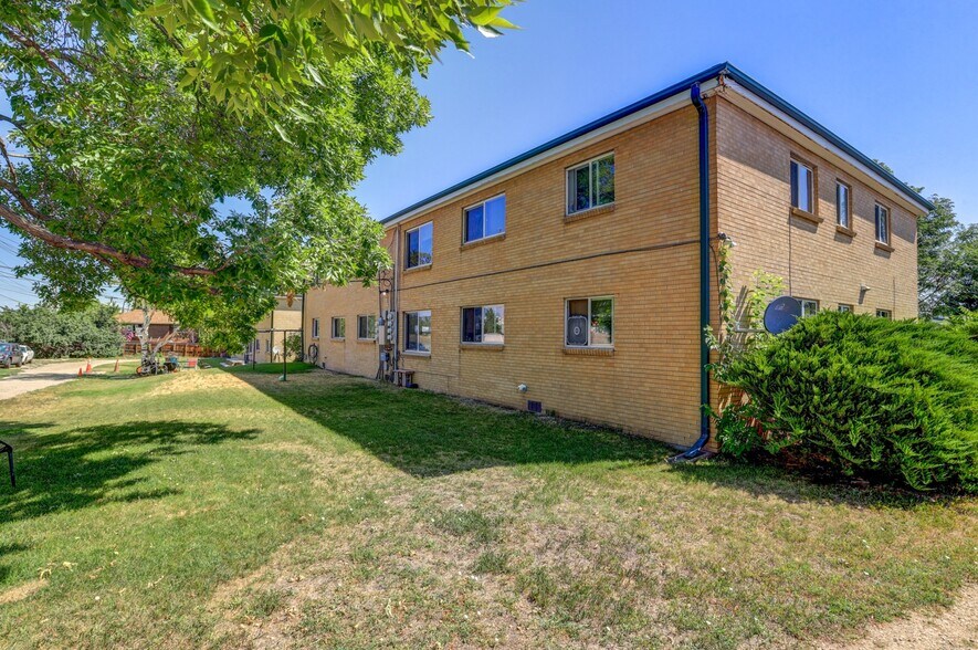 More Photos Of 809-825 Oak St, Lakewood Apartments For Sale