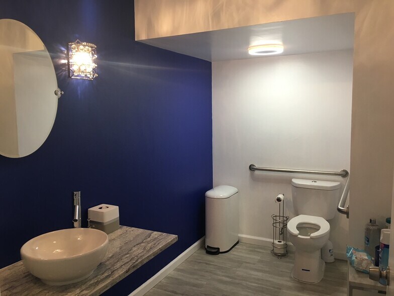 More Photos Of 1817 W Beverly Blvd, Montebello Medical For Lease