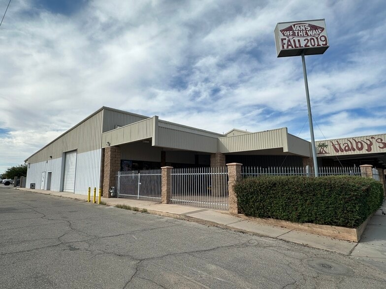 Primary Photo Of 135 N Commercial St, Blythe Warehouse For Sale