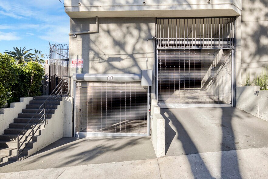 More Photos Of 511 S Carondelet St, Los Angeles Apartments For Sale