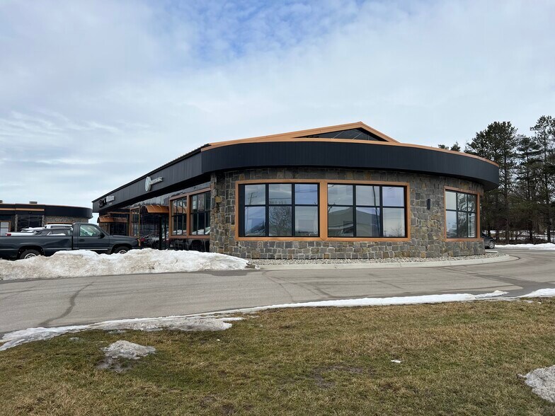 More Photos Of 1800 W Caro Rd, Caro Office For Sale