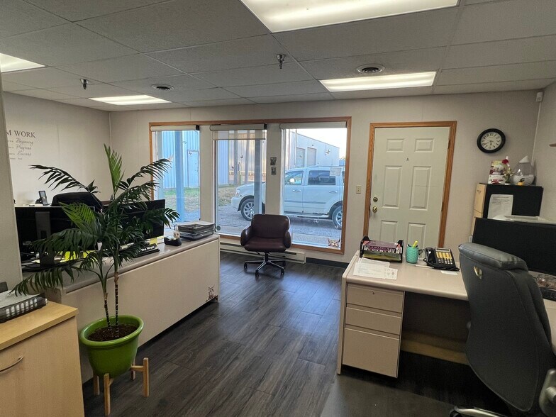 More Photos Of 480 Park Ave E, Eden Valley Warehouse For Sale