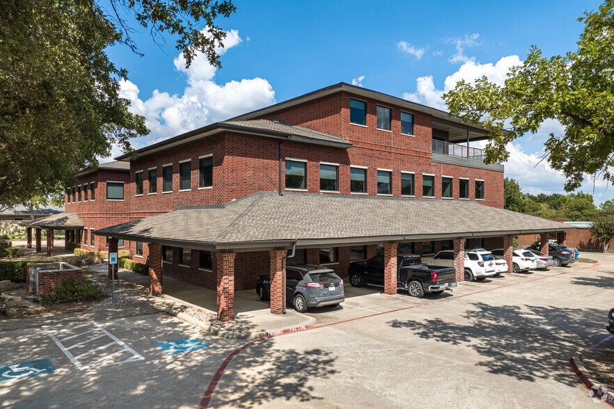 More Photos Of 16300 Addison Rd, Addison Office For Lease