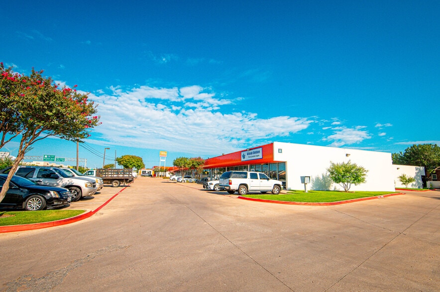 More Photos Of 4111 US Highway 80, Mesquite Flex For Sale
