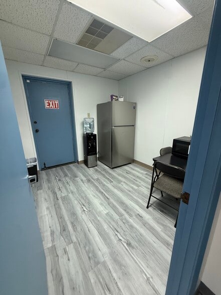 More Photos Of 4521 S Staples St, Corpus Christi Medical For Lease
