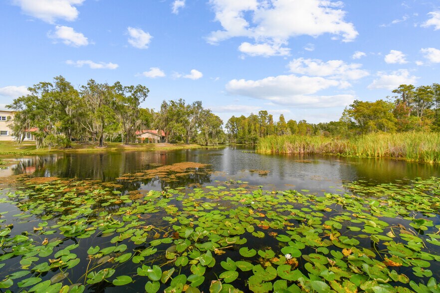 More Photos Of 21859 Sr-54, Lutz Medical For Sale