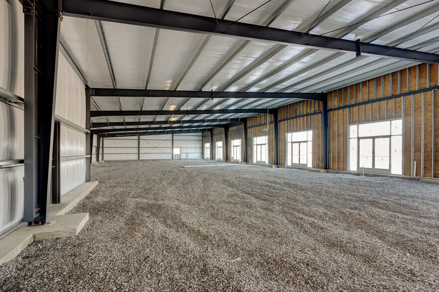 More Photos Of 26406 Main St, Ardmore General Retail For Sale