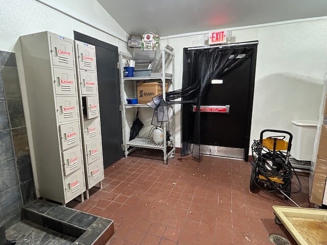 More Photos Of 442 Atlanta Hwy NW, Winder Restaurant For Lease