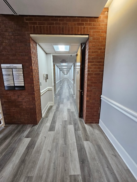 More Photos Of 5635 Peachtree Pky, Peachtree Corners Medical For Lease