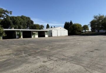 More Photos Of 6830 S Howell Ave, Oak Creek Manufacturing For Sale