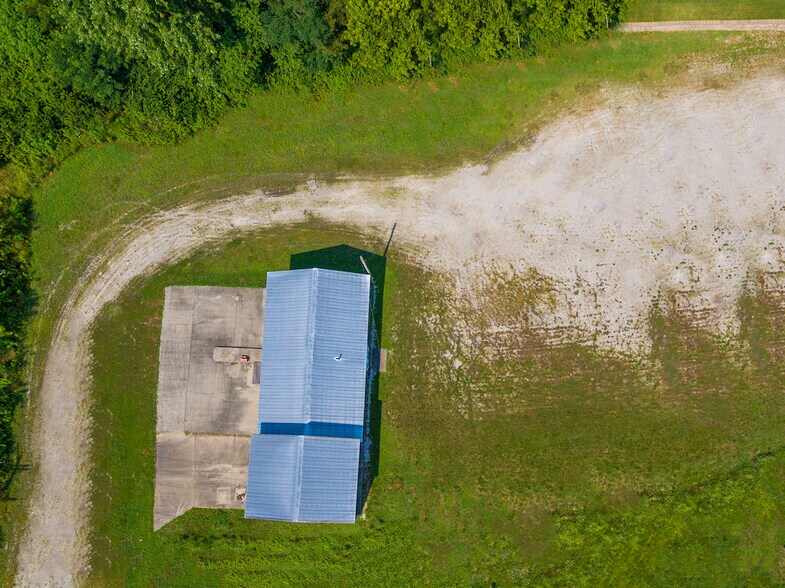 More Photos Of 402 E Broadway, Ashland Land For Lease