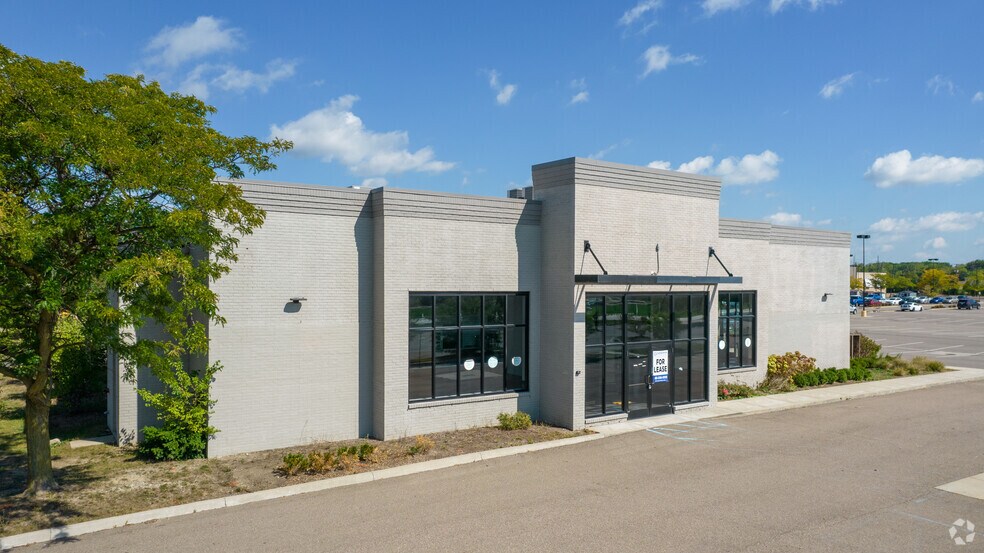 More Photos Of 21200 Penn St, Taylor Restaurant For Sale