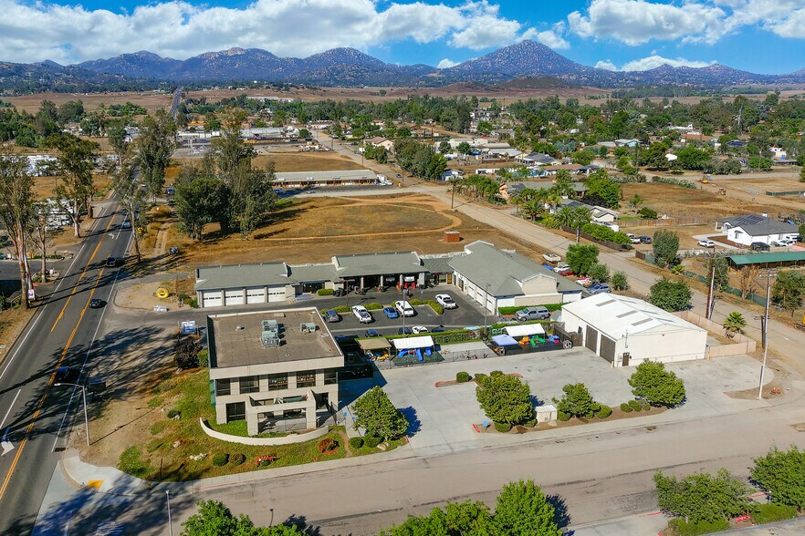 More Photos Of 2291 Main St, Ramona Office For Sale