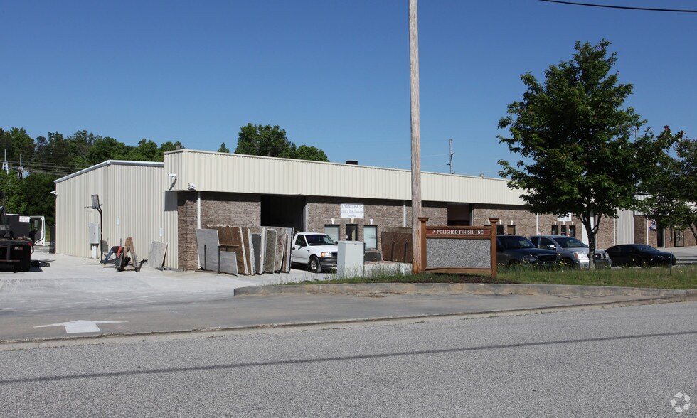 More Photos Of 1213 Nathan Blvd, Loganville Warehouse For Lease