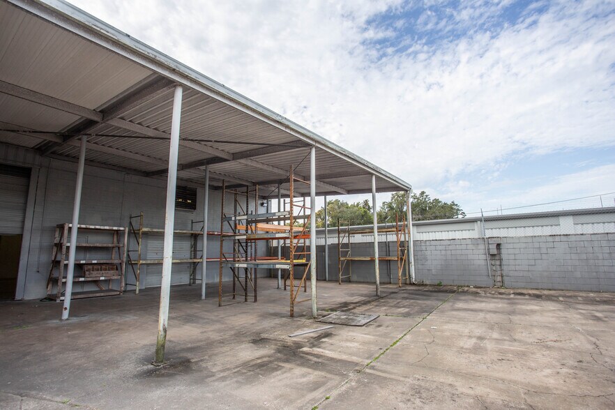 More Photos Of 1400 N Orange Blossom Trl, Orlando Warehouse For Sale