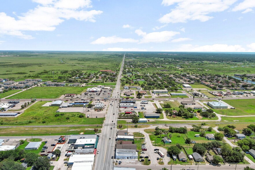 More Photos Of 2814 Main St, Ingleside Storefront For Sale