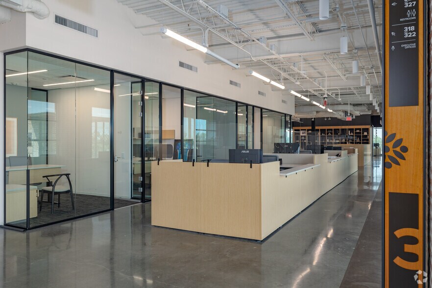 More Photos Of 4400 Harrisburg Blvd, Houston Unknown For Lease