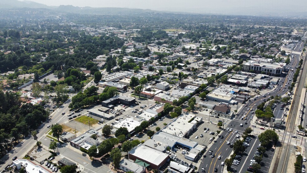 More Photos Of 24237 Main St, Santa Clarita Medical For Sale