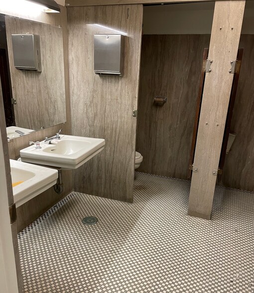 More Photos Of 369 E 149th St, Bronx Office For Lease