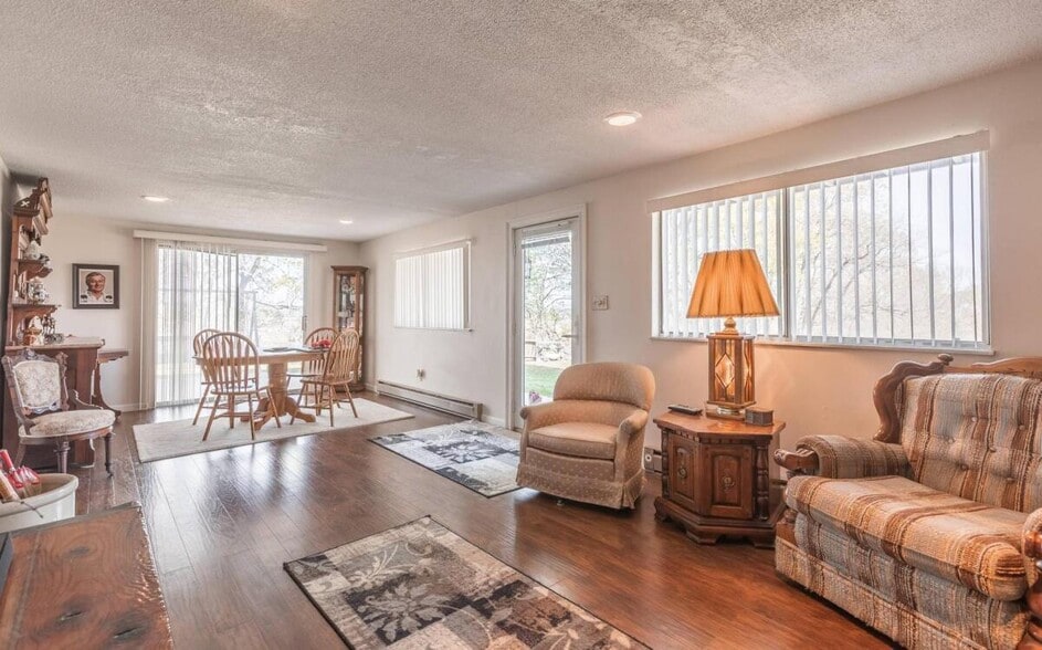 More Photos Of 3166 Highway B, Berger Winery Vineyard For Sale