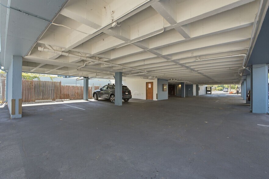 More Photos Of 6500 Fairmount Ave, El Cerrito Storefront Retail Office For Sale