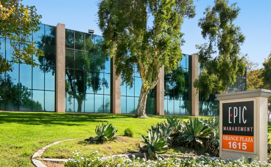 More Photos Of 1615 Orange Tree Ln, Redlands Office For Sale