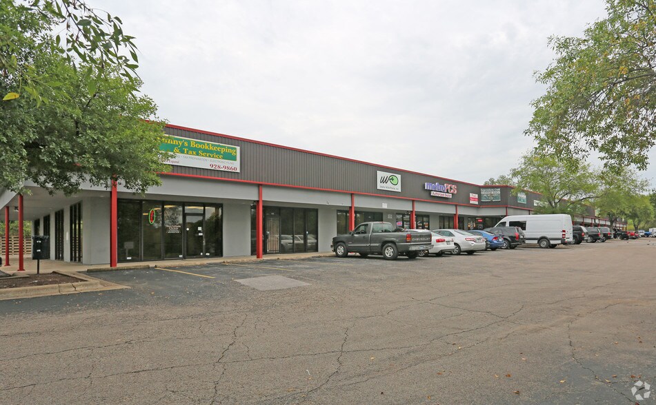 More Photos Of 4700 Loyola Ln, Austin Unknown For Lease