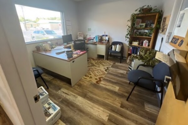 More Photos Of 195 N Canyon Blvd, John Day Office For Sale